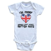 'M bizonyíték anyu nem tud ellenállni a brit srácoknak Egyesült Királyság zászló szív baba test, 6 hónapos fehér